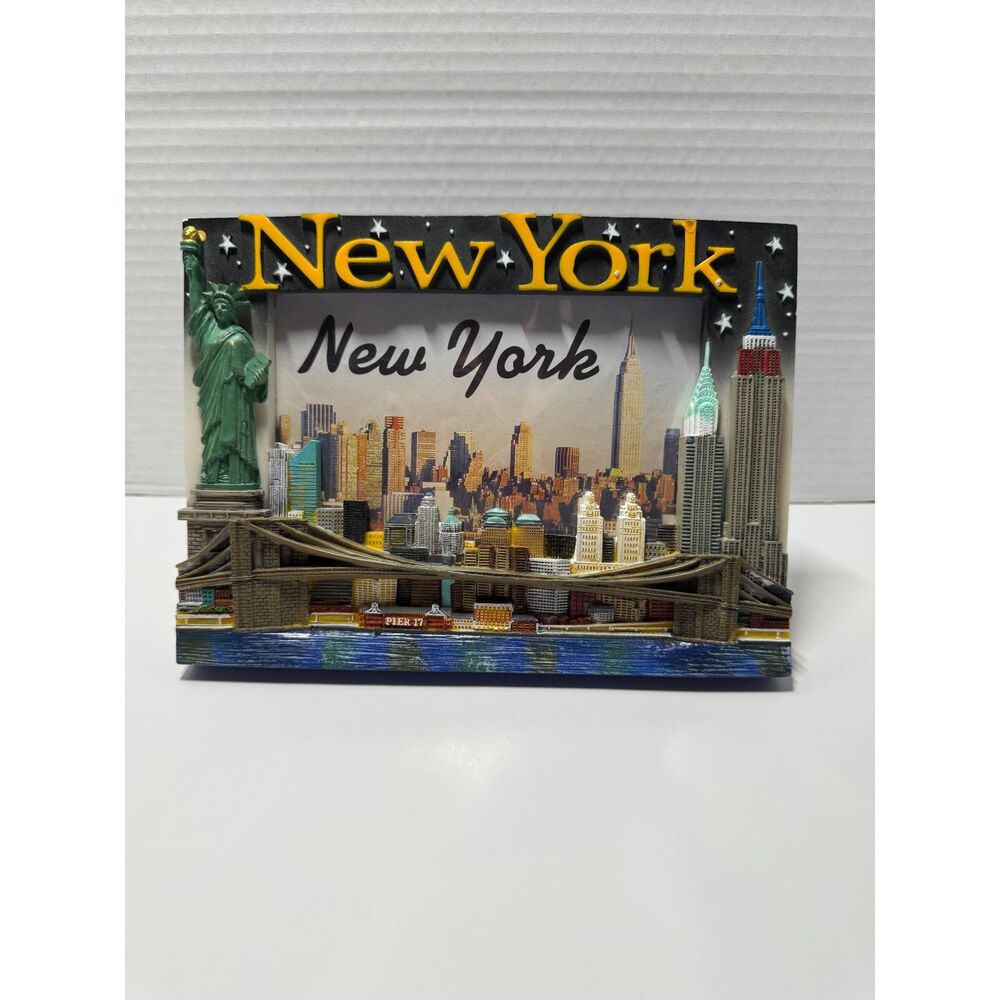 New York City 3D Skyline Photo Frame Statue of Liberty Brooklyn Bridge 4x6